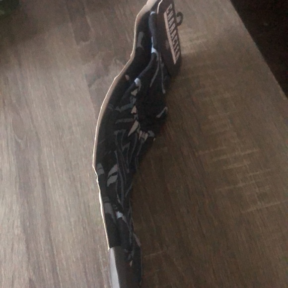 Marvel black panther character socks. - Picture 9 of 9